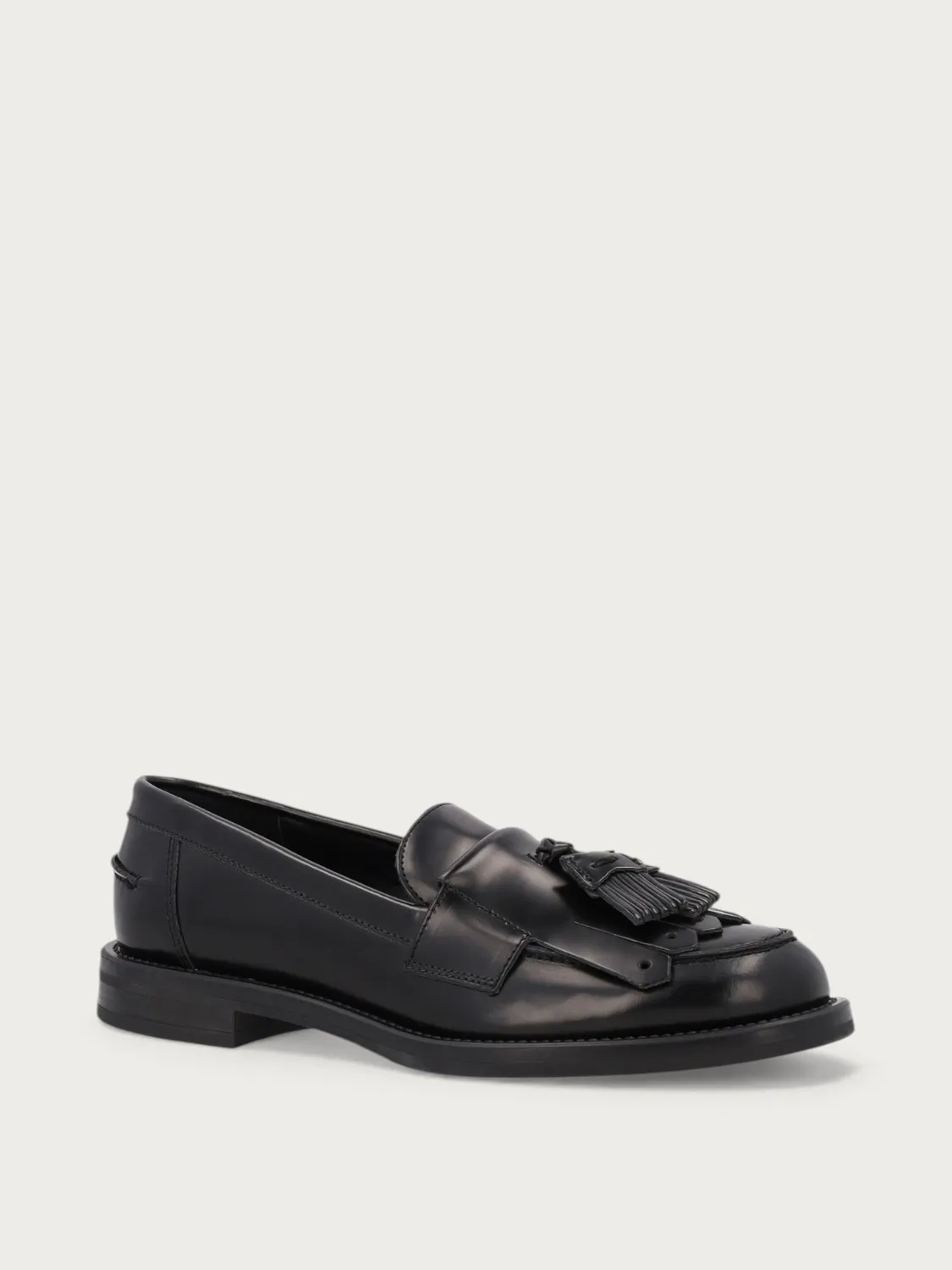 Frau Verona loafers zwart geborsteld leer fringe