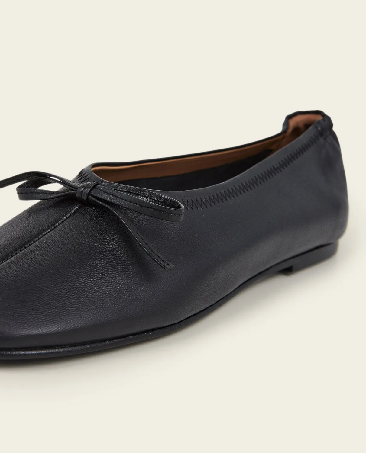 Flattered Blaise ballerina zwart leer met strik