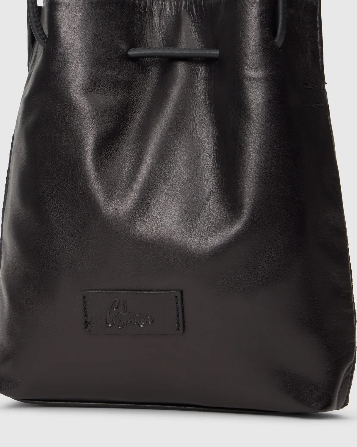 Castaner B. Simone Trenza/314 bucket bag zwart buffelleer
