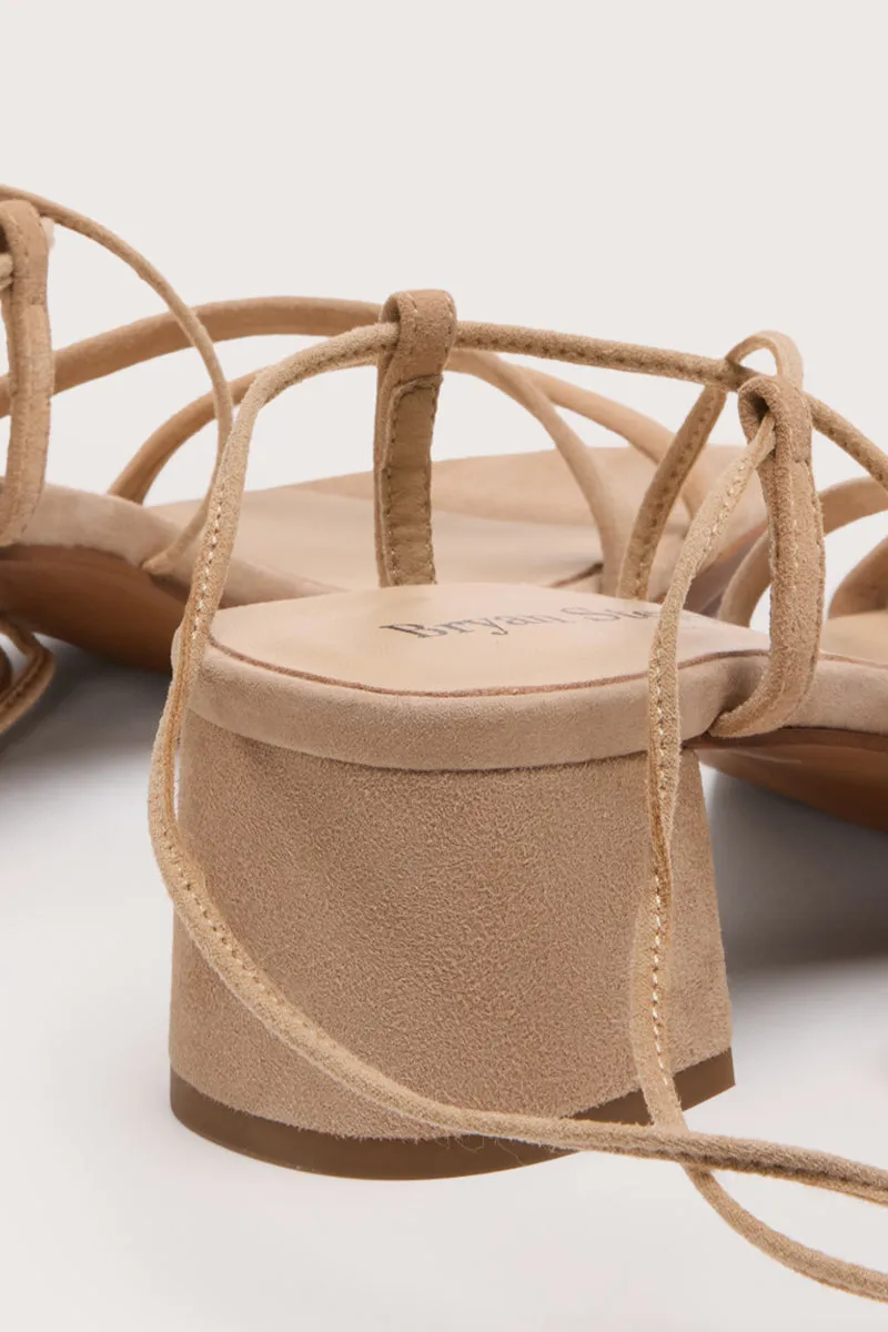 Bryan Stepwise Grecia Beige sandaal leer enkelbandje hak