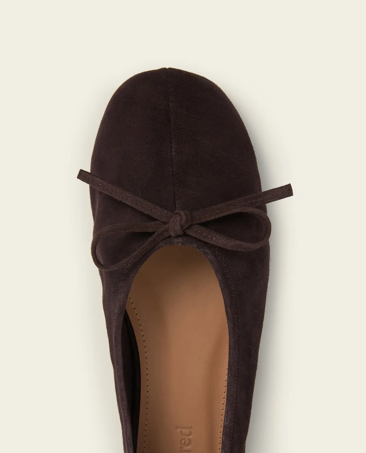 Flattered Blaise ballerina's chocolate suède leer