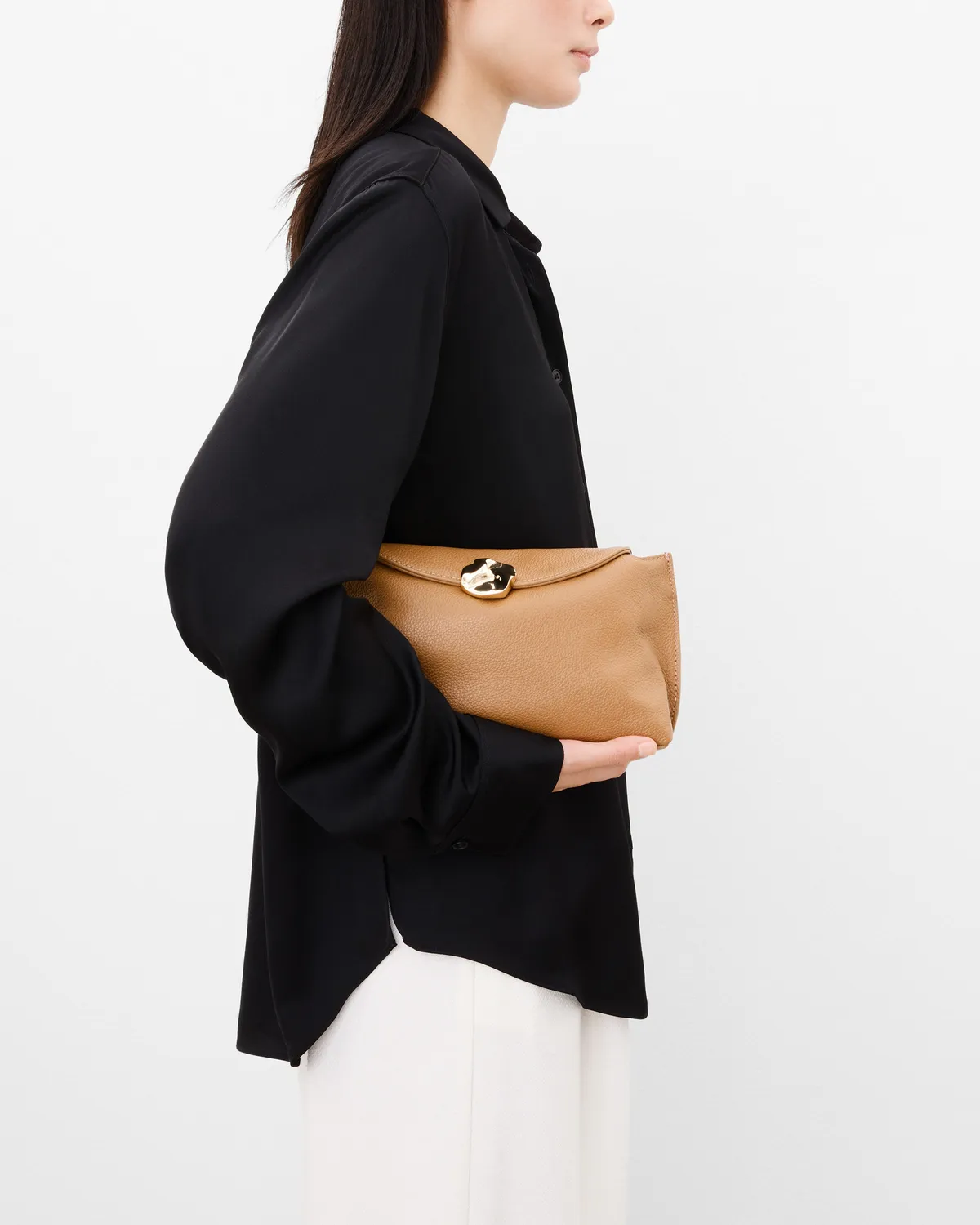 Flattered Hanna clutch cognac nerfleer