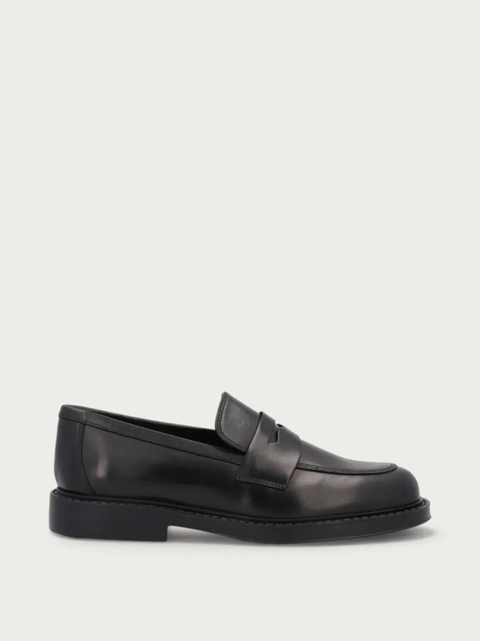 Frau Verona loafers zwart suede dames