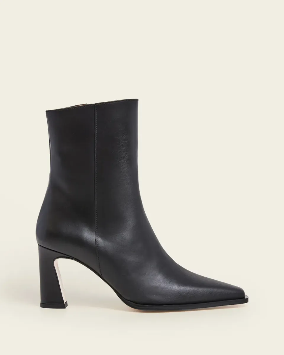 Flattered Anita Leather laarzen zwart leer hak