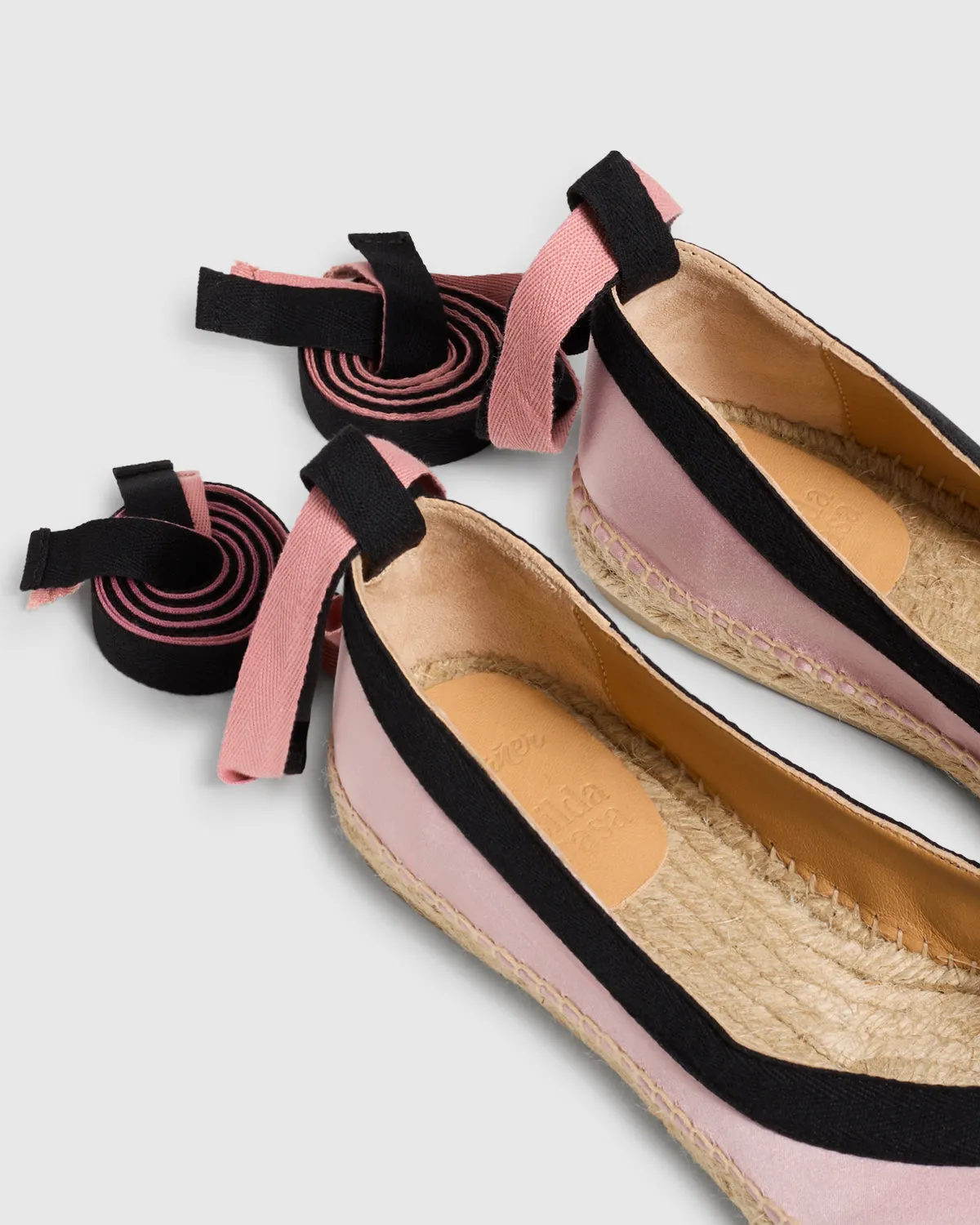 Castaner Kanu 129 ballerina zwart roze satijn