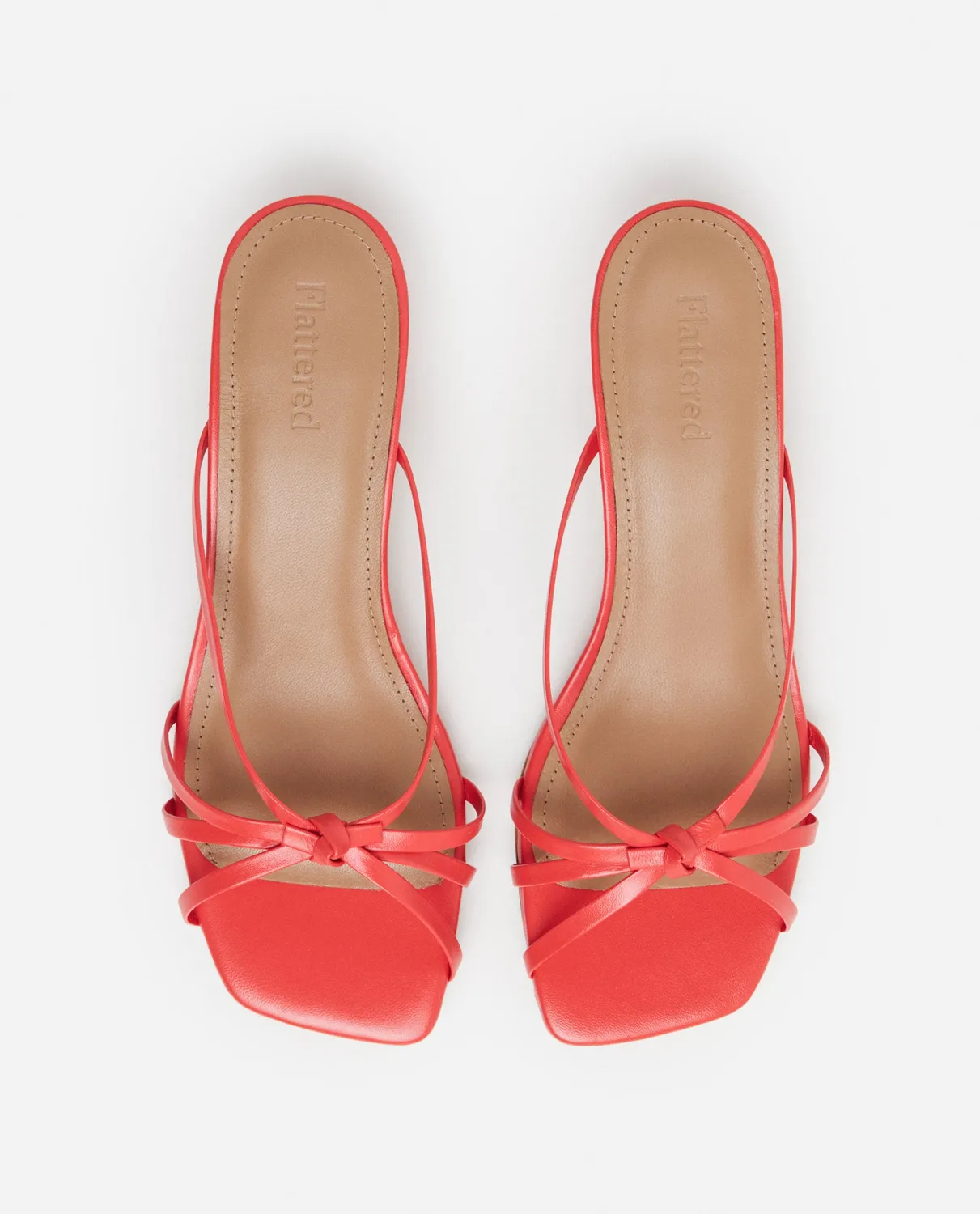 Flattered Eunisa sandaal poppy red leer kittenhak