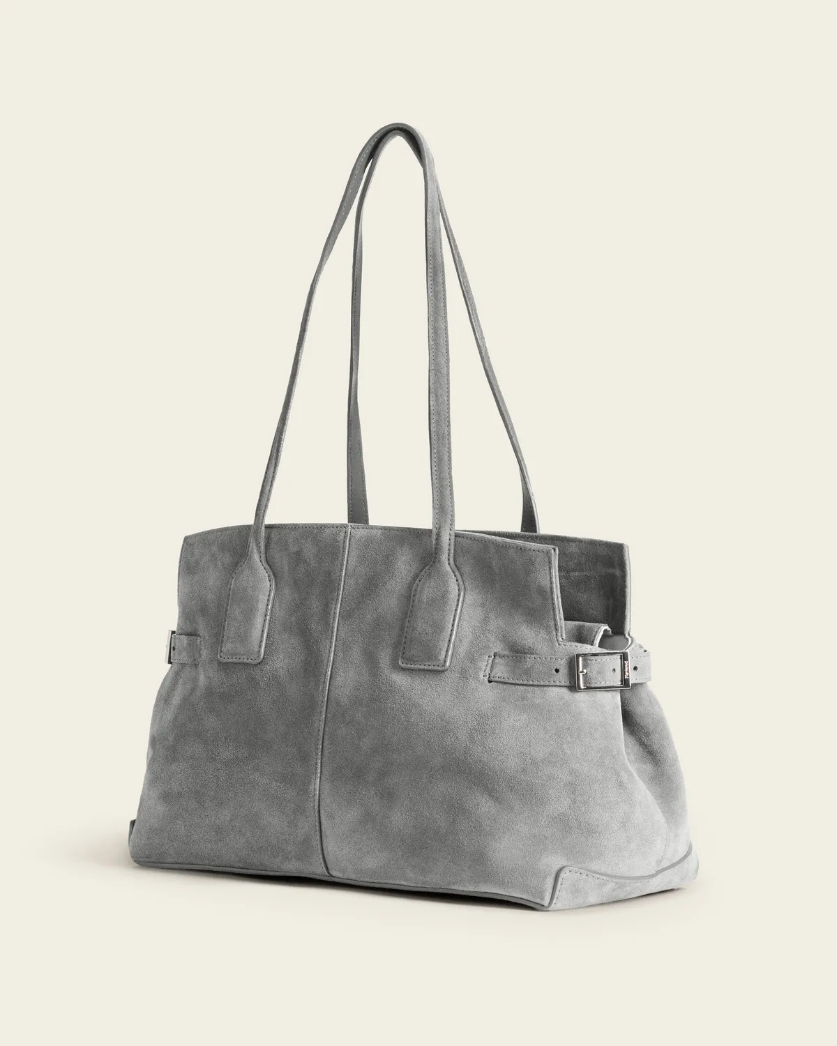 Flattered Lisa Bowler tas stone grey suède handvat