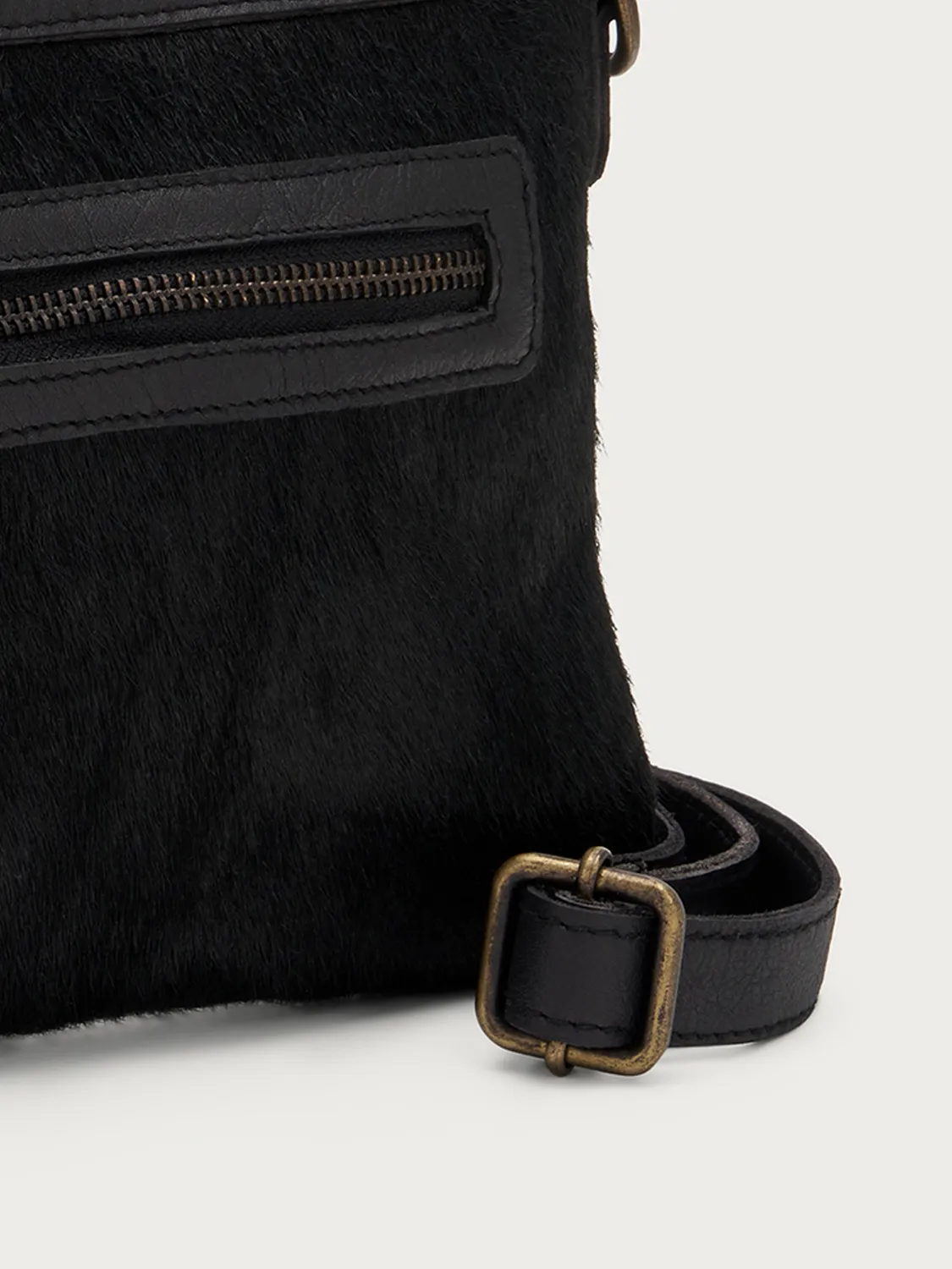 Frau crossbody tas zwart ponyleer boho clutch