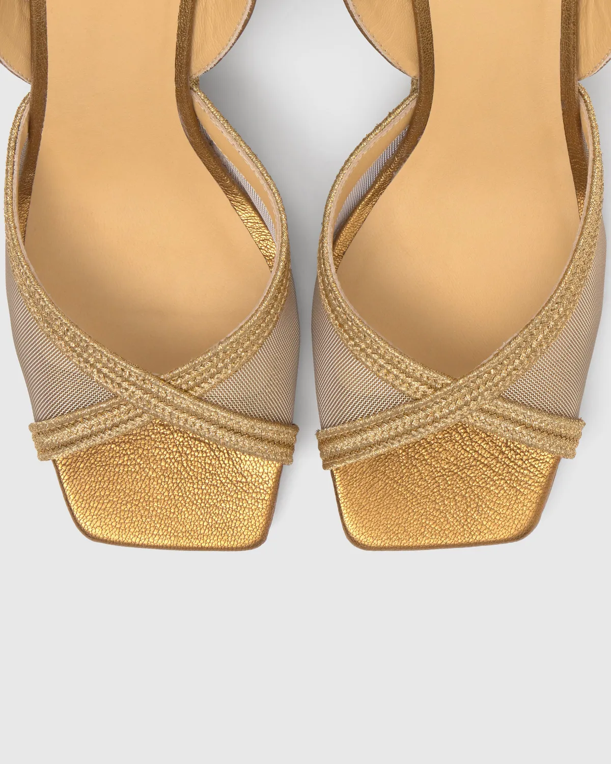 Castaner Betty 142 sleehaksandaal oudgoud metallic