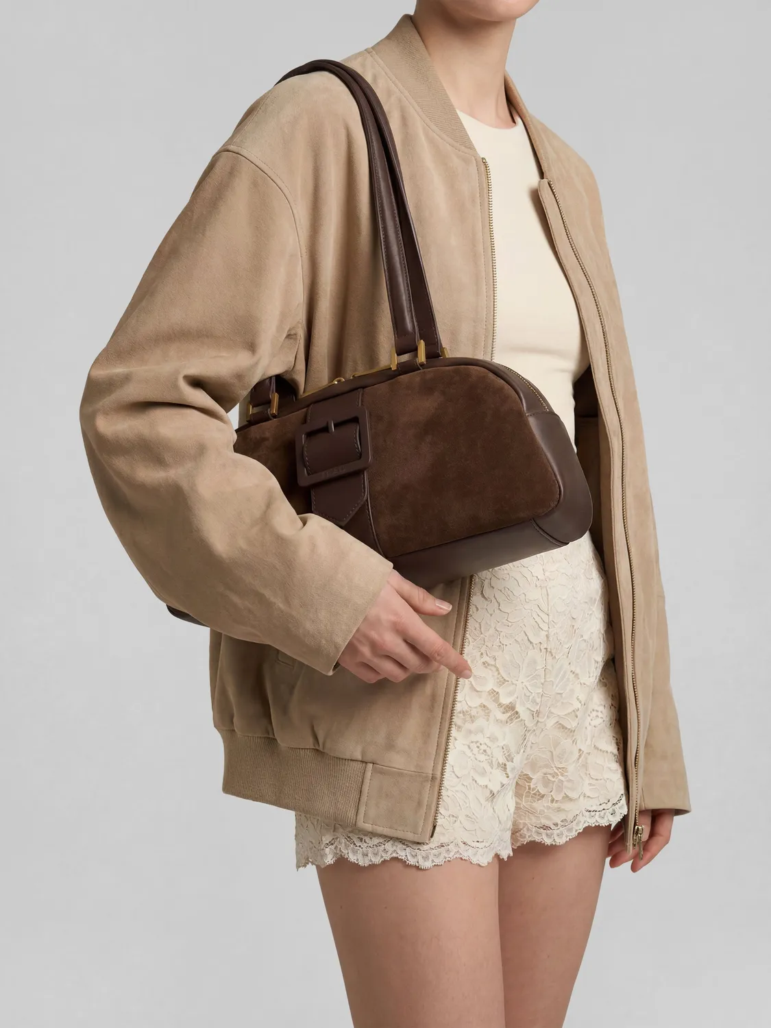 Frau schoudertas bruin suède medium baguette