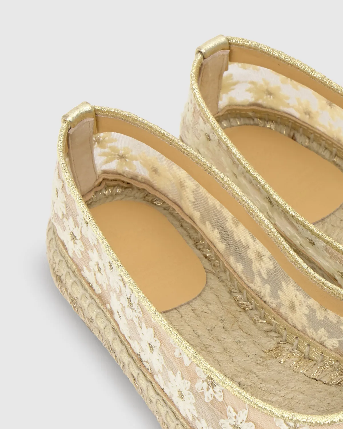 Castaner Paoli 294 ballerina wit goud borduursel