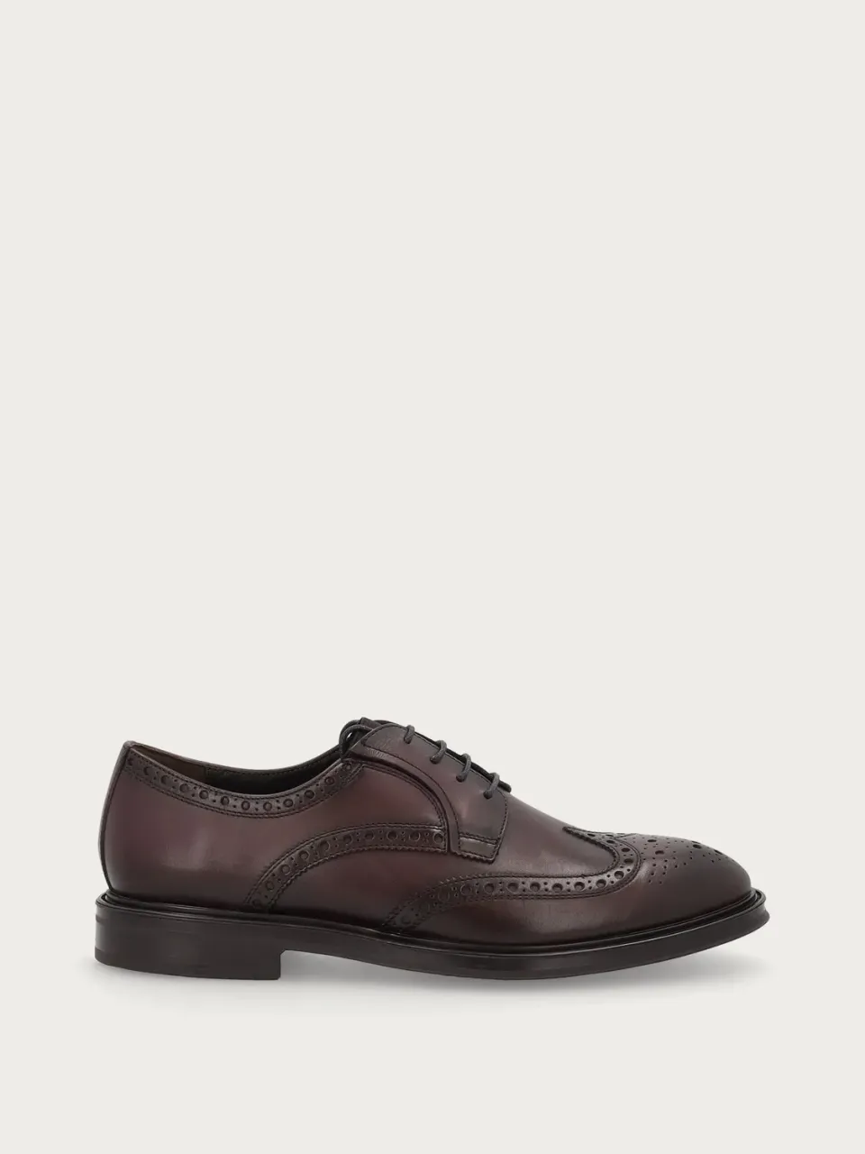 Frau Signature wing-tip oxfordschoenen kalfsleer