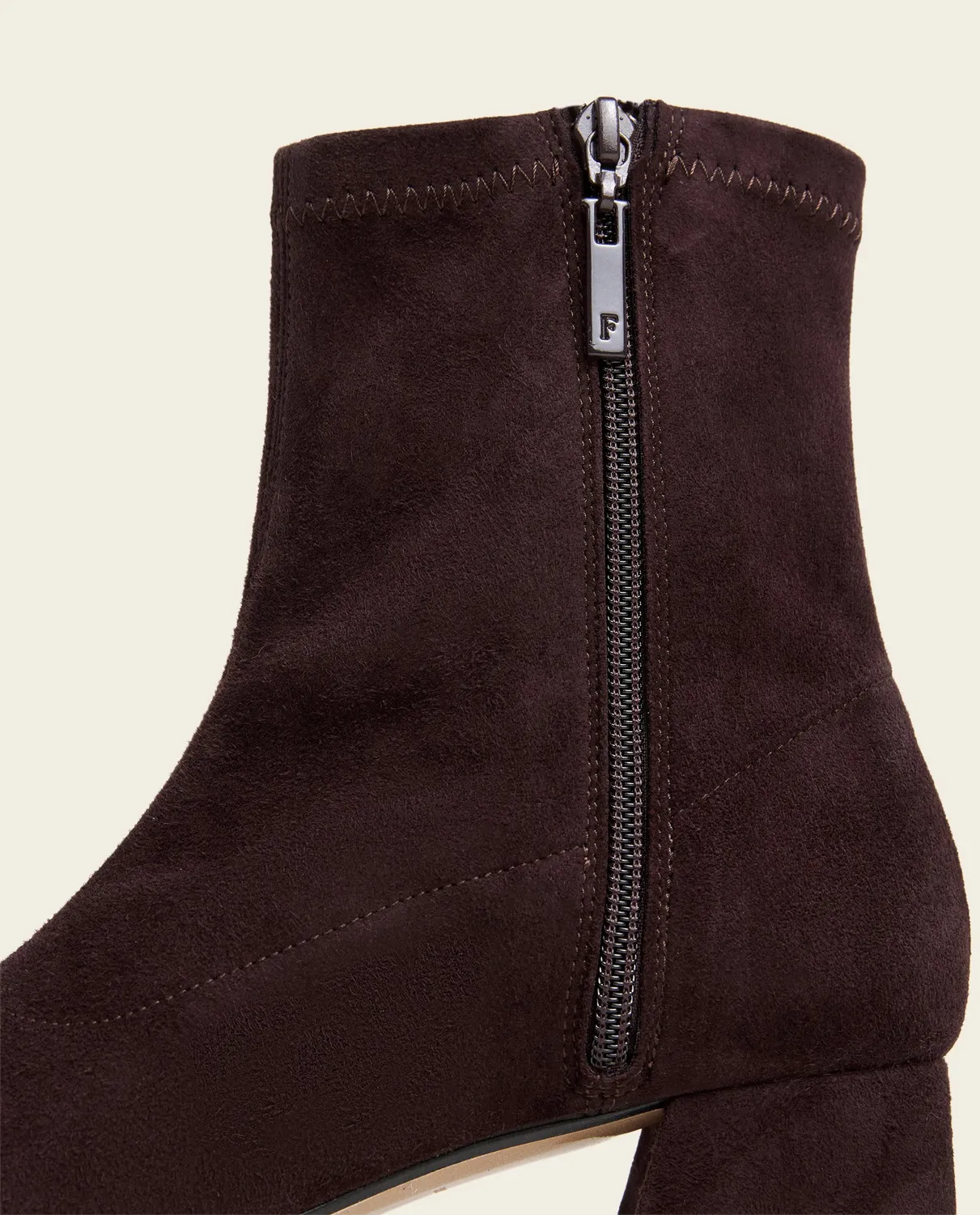 Flattered Ember enkellaars chocolate suède stretch