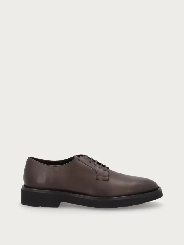 Frau Verona heren veterschoenen bruin leer lichte zool