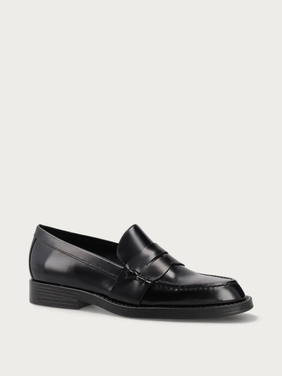 Frau Verona varsity loafers zwart geborsteld leer