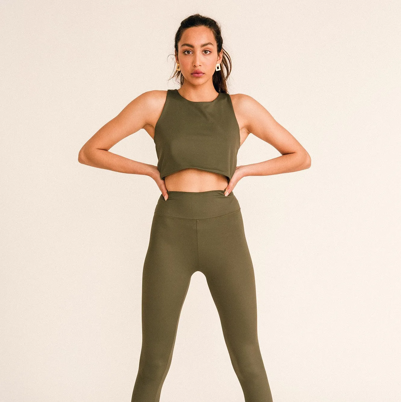Jutelaune Sport Top Kaki Recycled Maat S-L