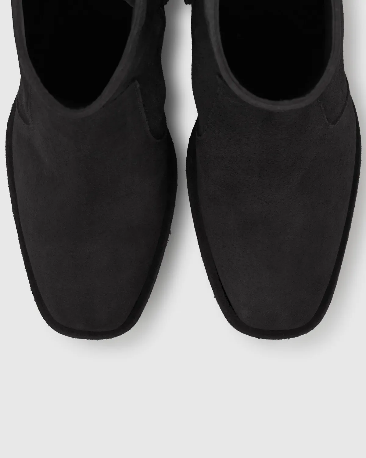 Castaner Brisbane 186 enkellaarsjes zwart suède 10 cm