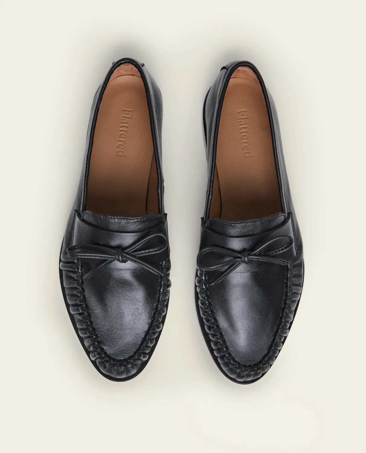 Flattered Dylan Leather Black loafers zwart strik