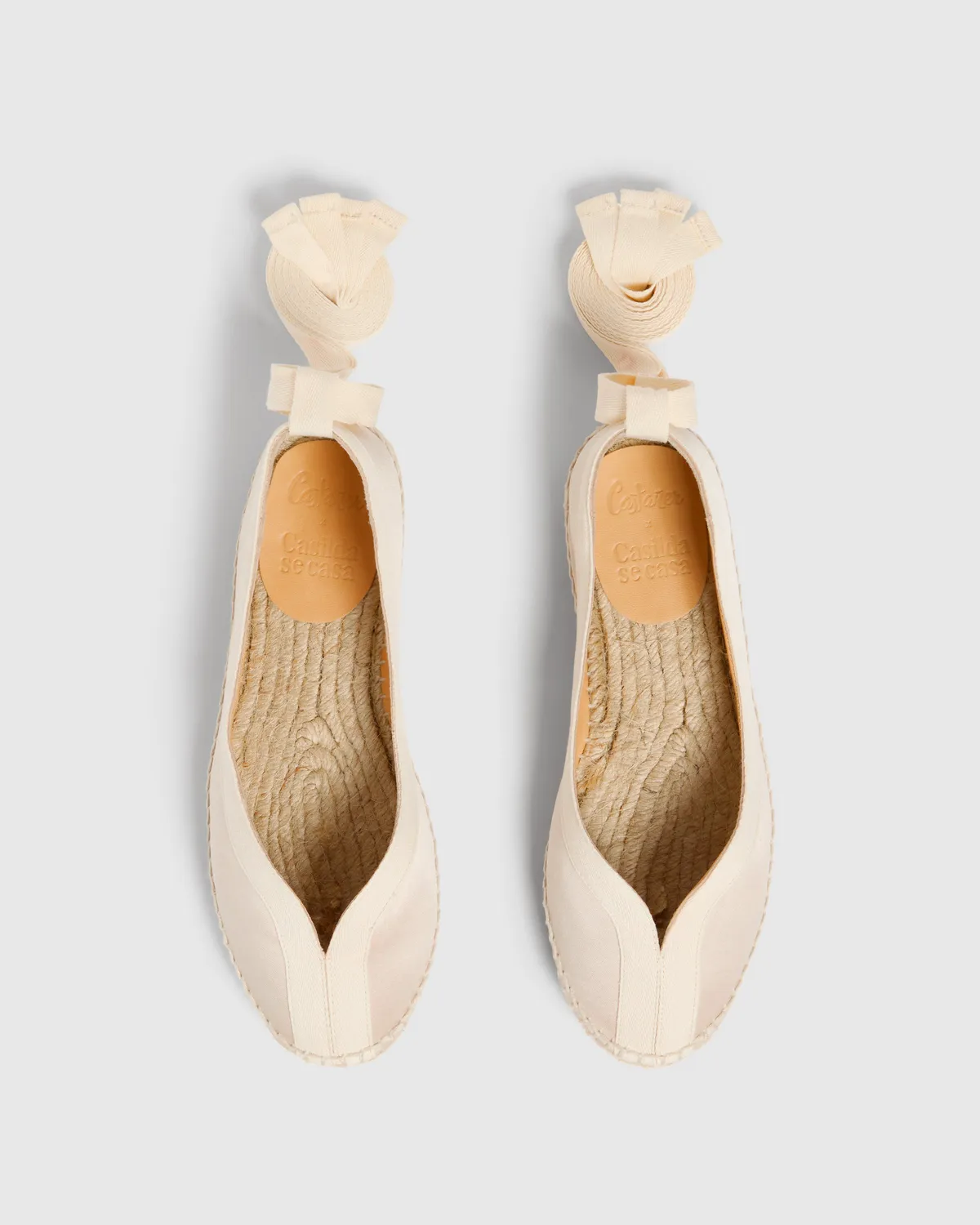 Castaner Kanu 129 ballerina’s champagne satijn lint