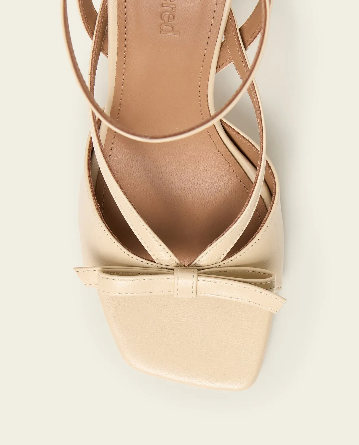 Flattered Margo sandalen crème leer 80 mm hak