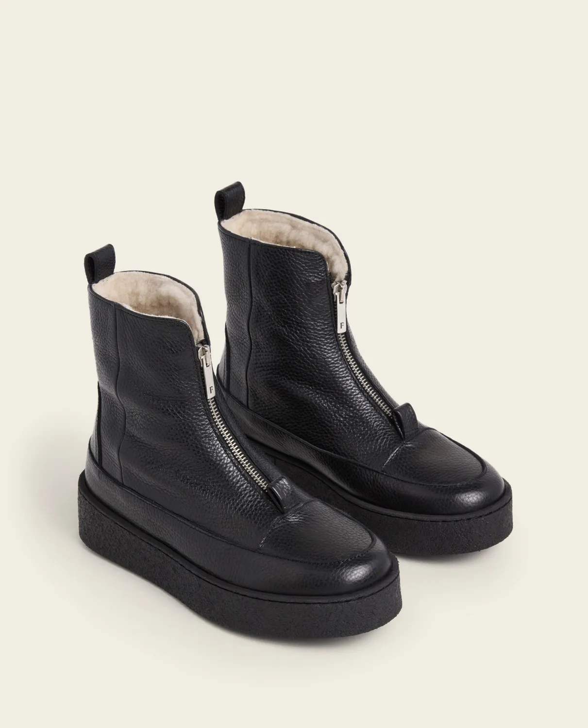 Flattered Amelia Black platte laarzen wol