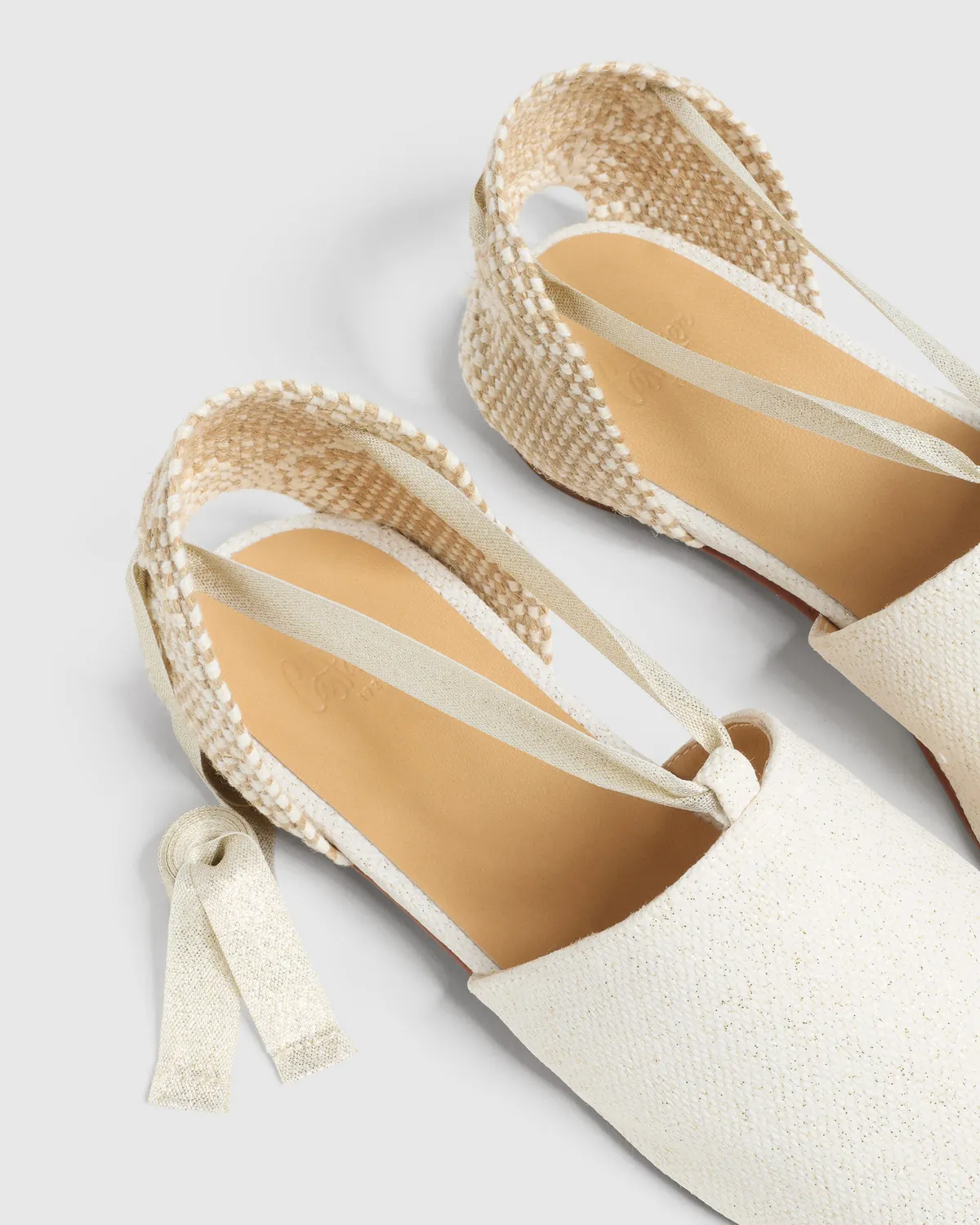 Castaner New Gala 032 ballerina wit goud linnen