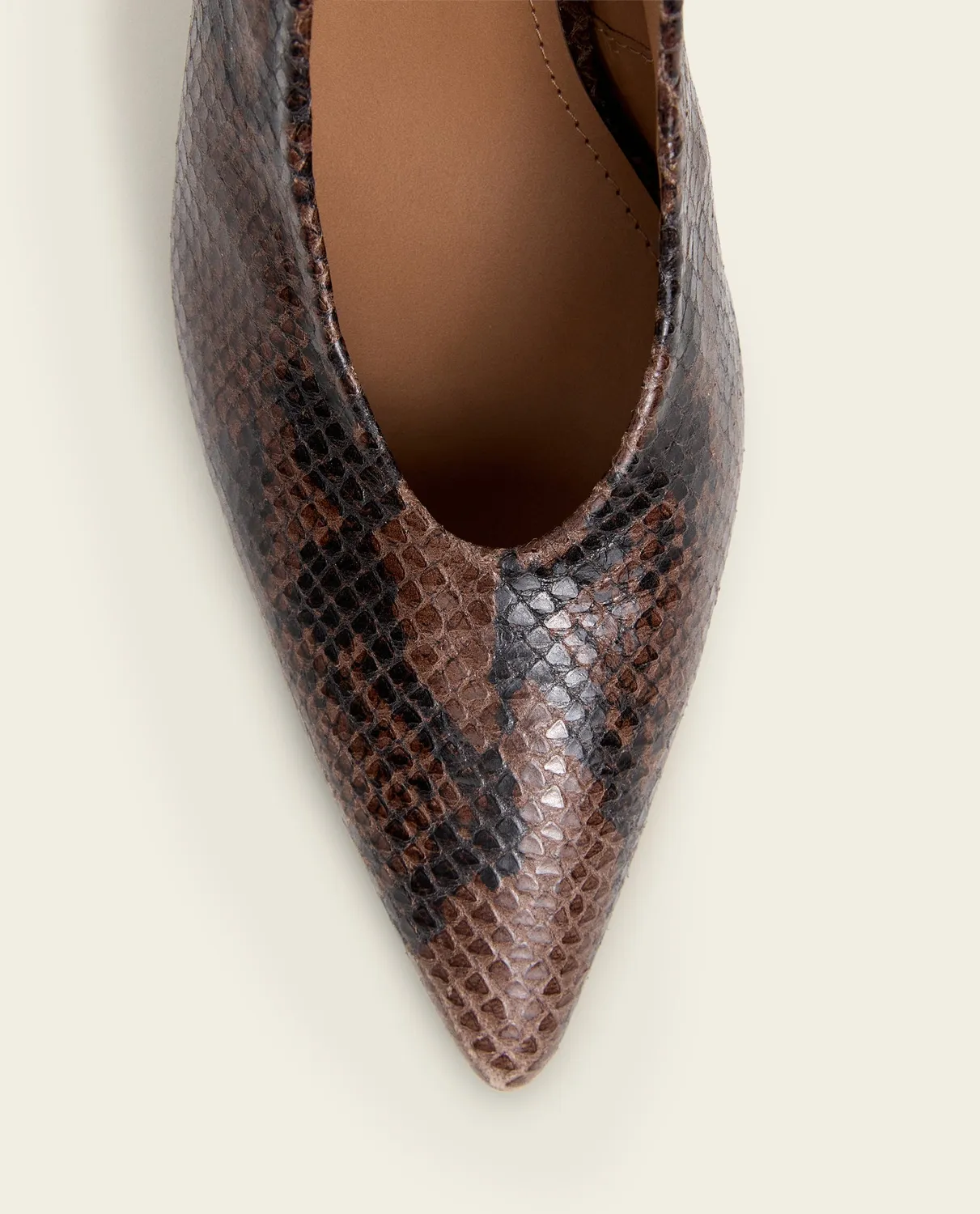 Flattered Lilian pumps chocolate slangenprint