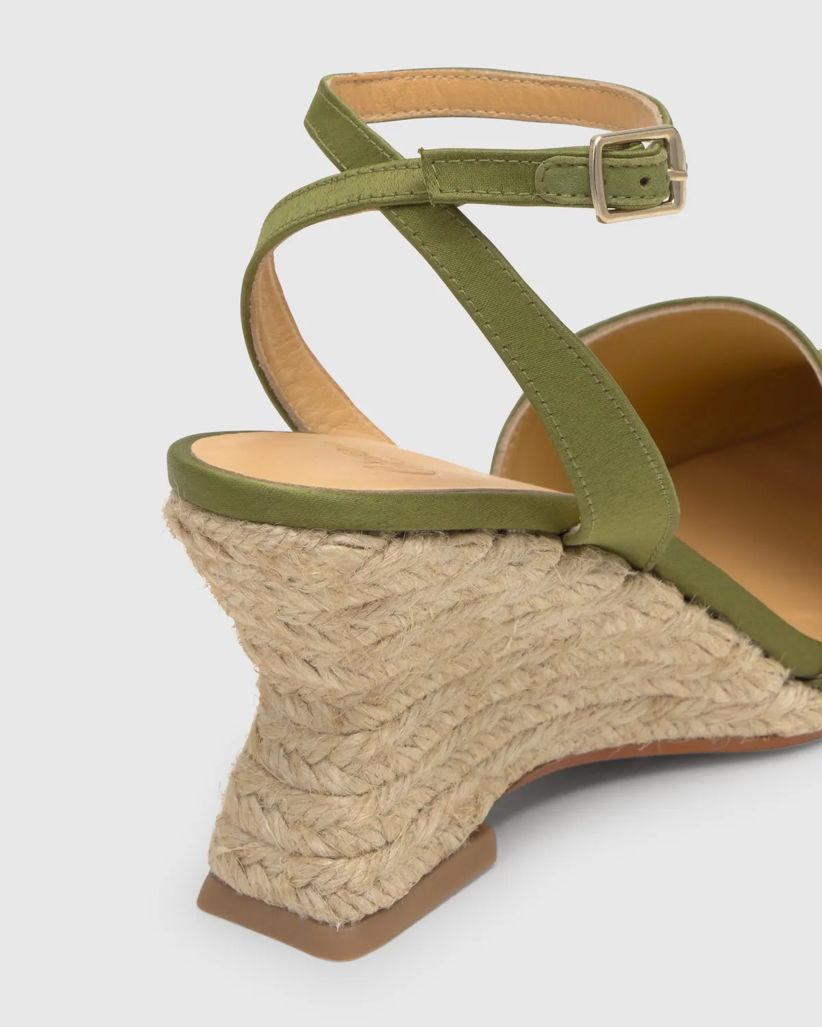 Castaner Judi 006 espadrilles olijf satijn puntneus