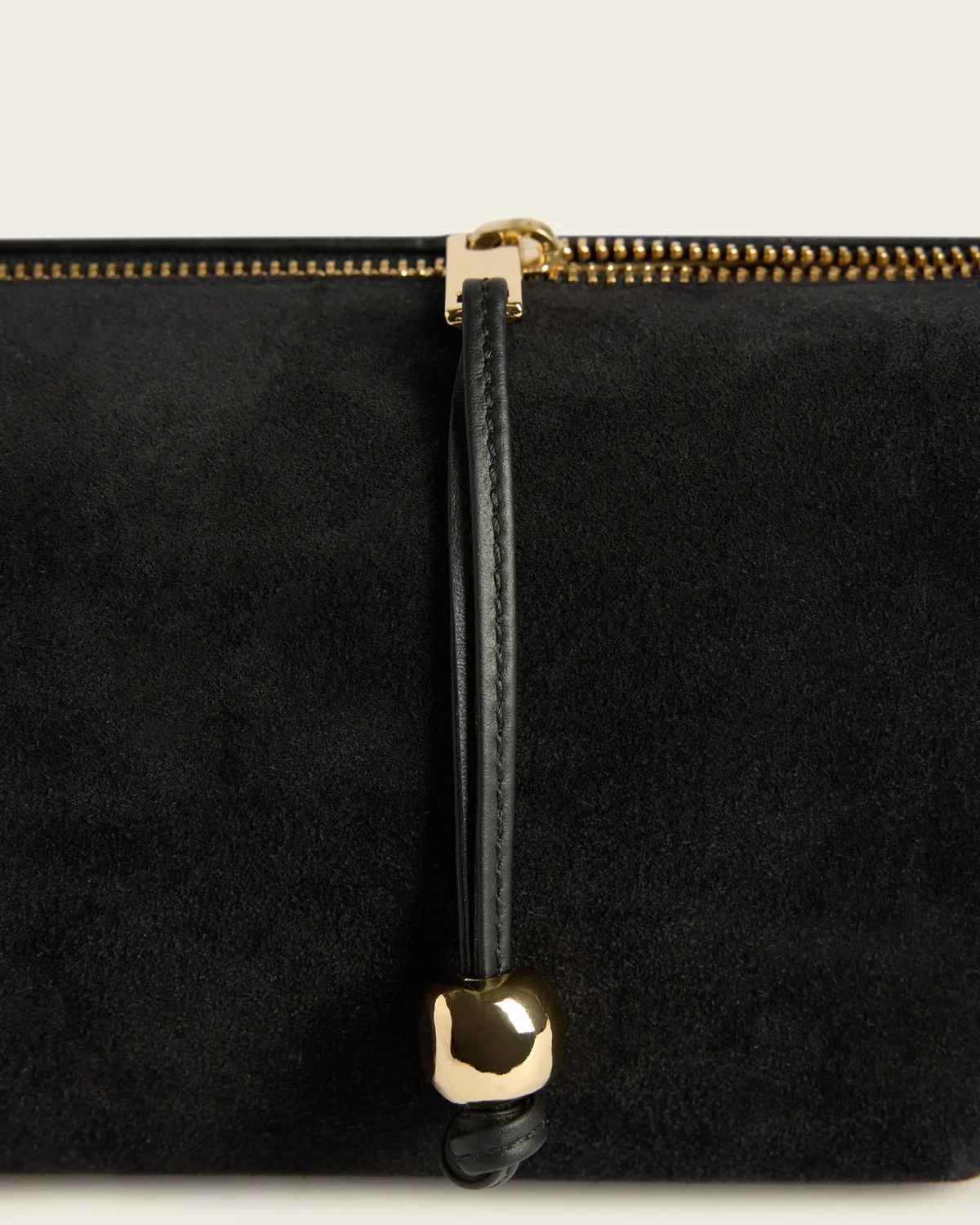 Flattered Ru crossbody tas zwart suède