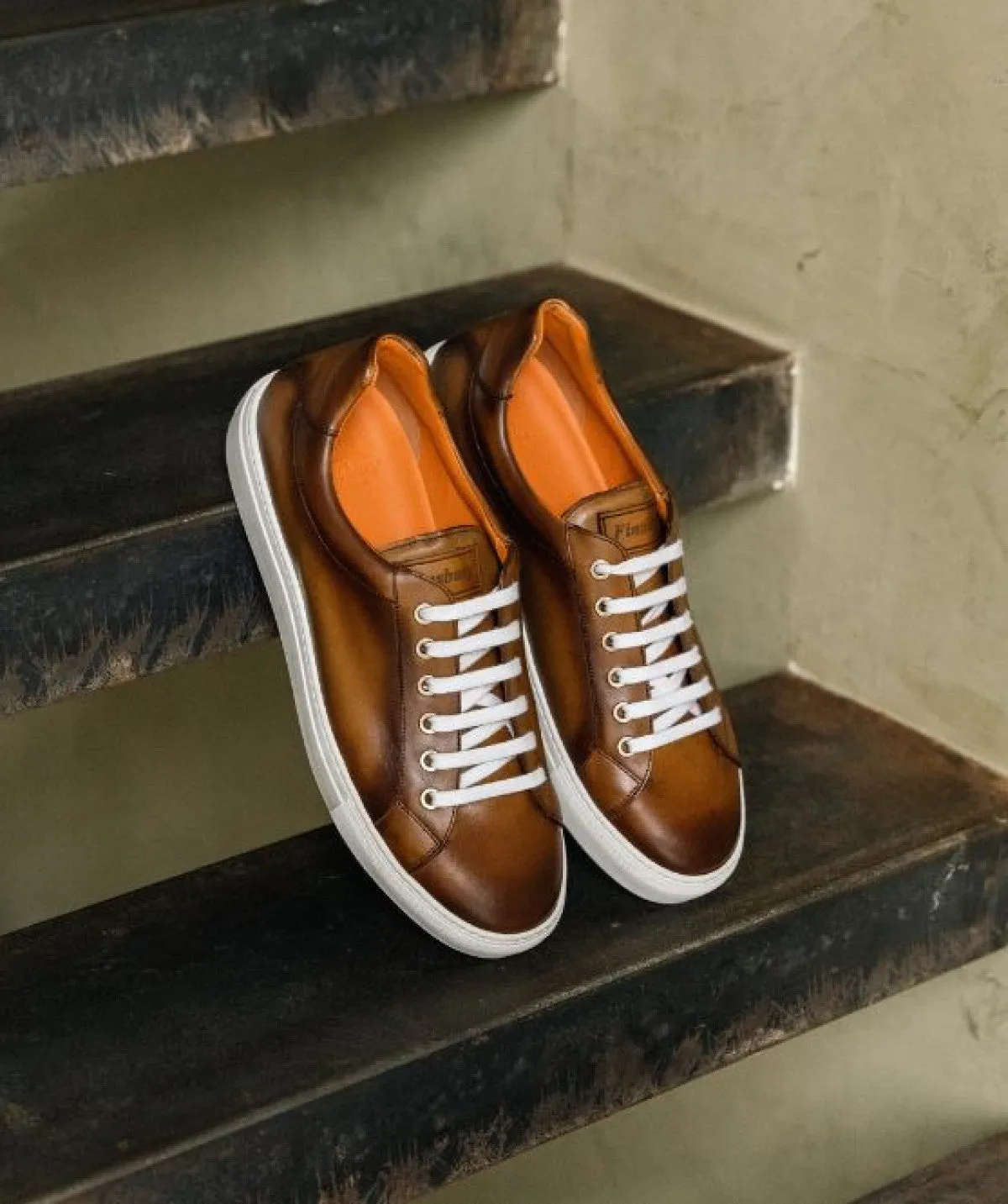 Finsbury Julian sneakers bruin patina 6-oog leer