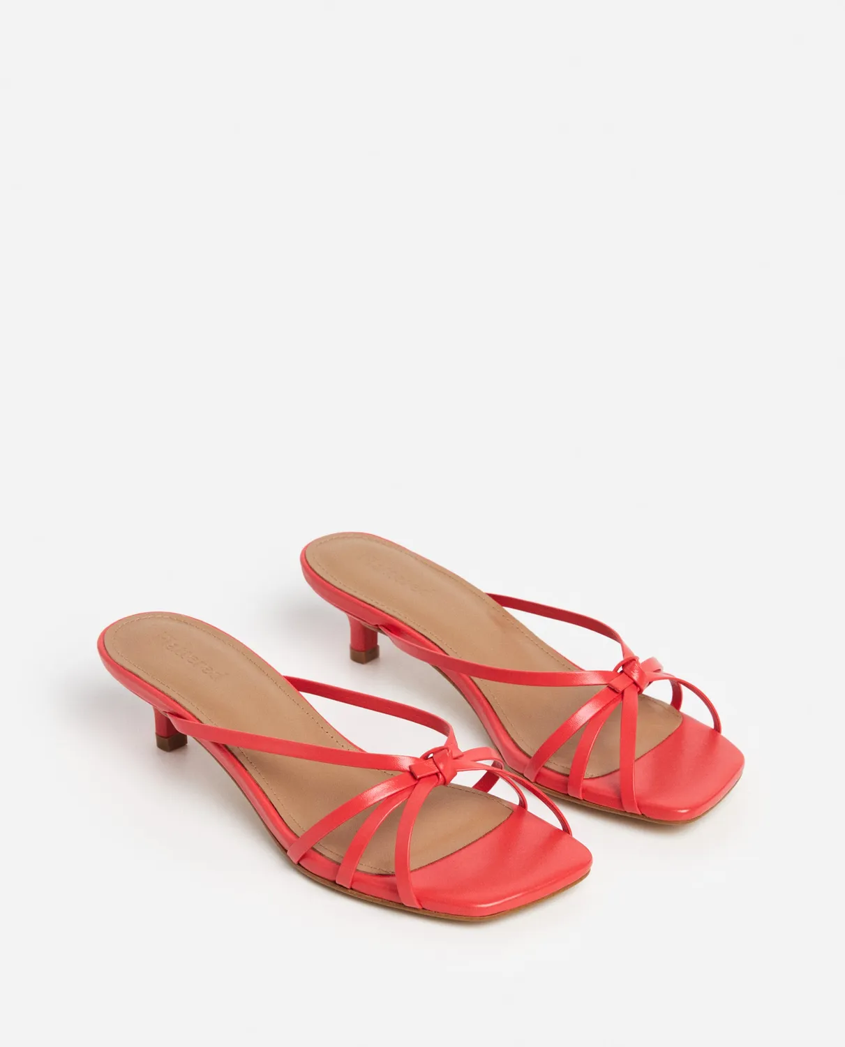Flattered Eunisa sandaal poppy red leer kittenhak
