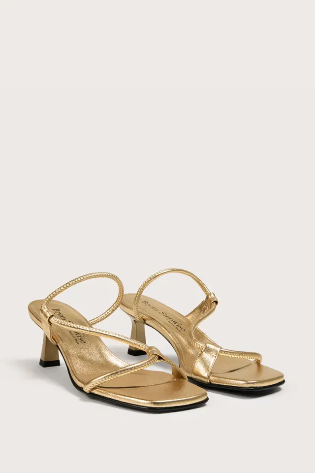 Bryan Stepwise Dorado Ares sandalen leer goud smalle band