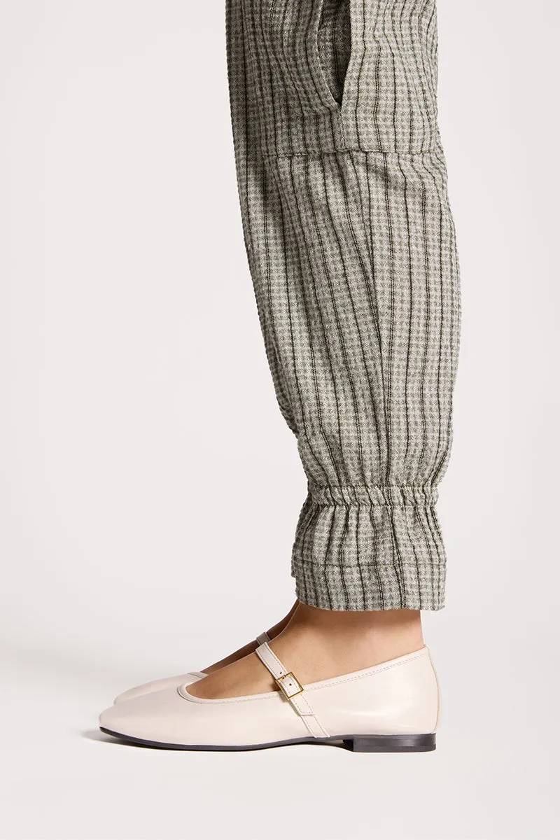 Bryan Stepwise Nicolle ballerina’s ivoor leer