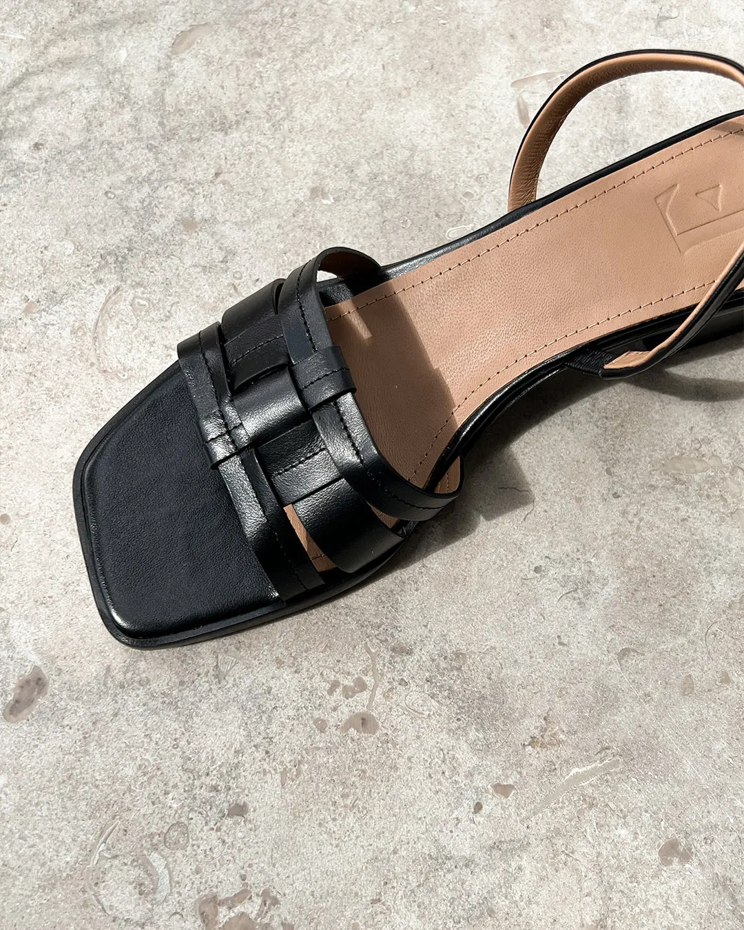 Flattered Freja sandalen zwart leer middenhak