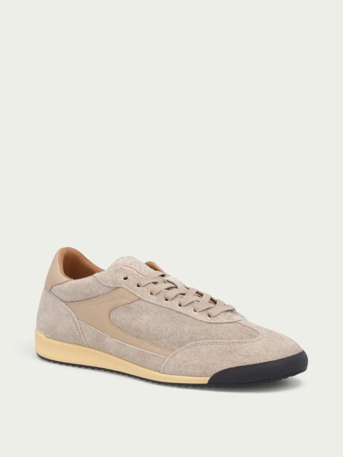 Frau Cross Hybrid sneakers beige suède vintage heren