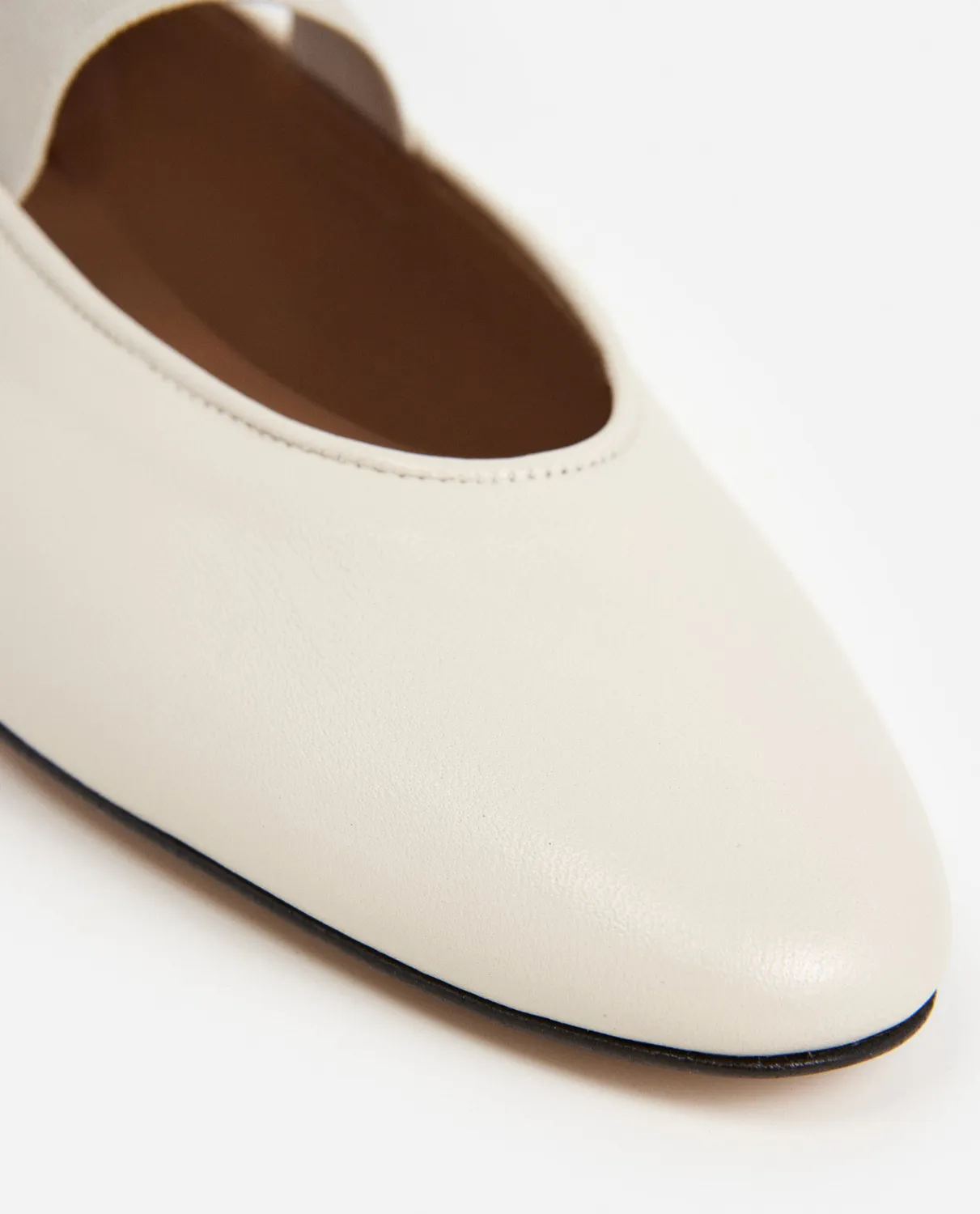 Flattered Bree ballerina’s crème leer