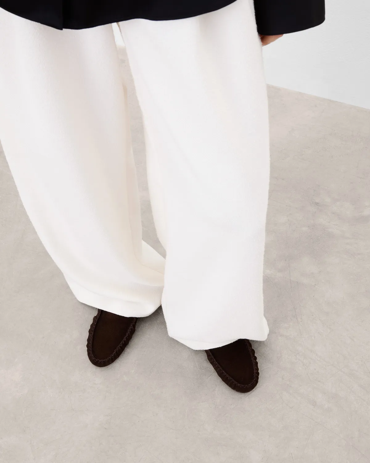 Flattered Bon Bon loafers chocolade suède instapper