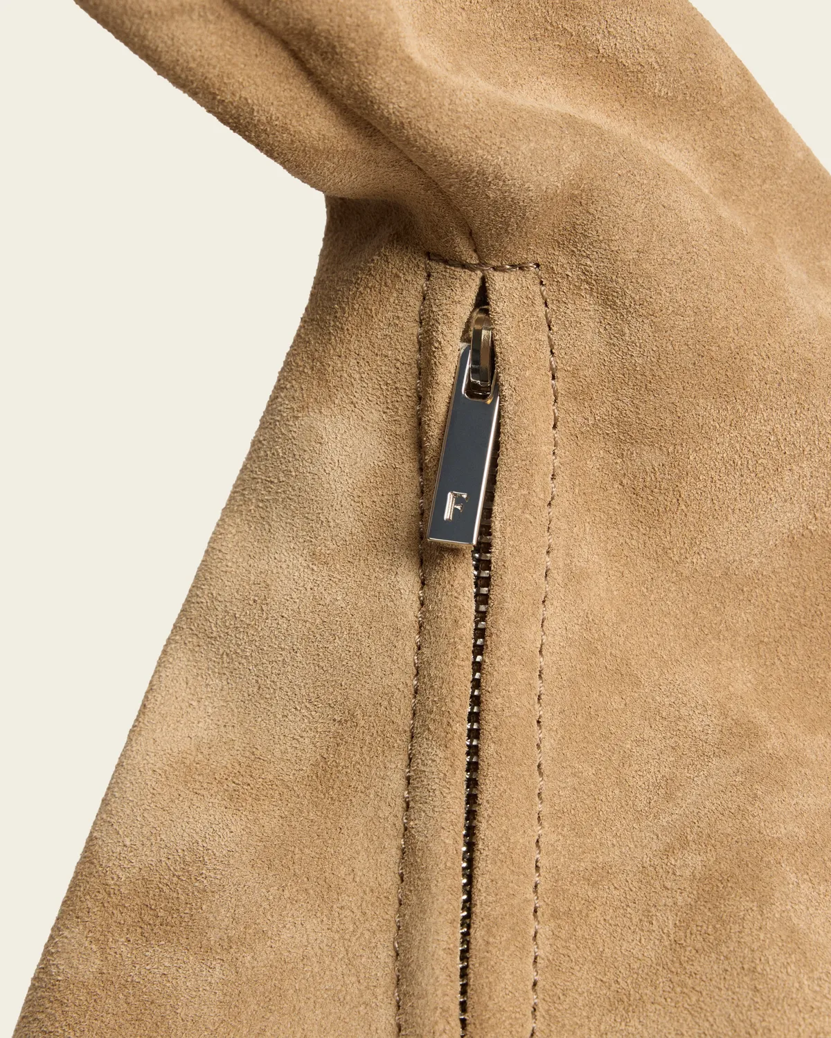 Flattered Alva Shoulder Bag Suede Sand tas zand suede