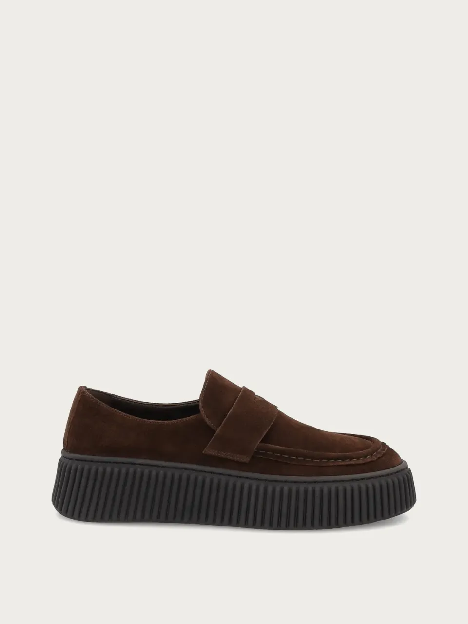Frau Verona loafers bruin suède met platformzool