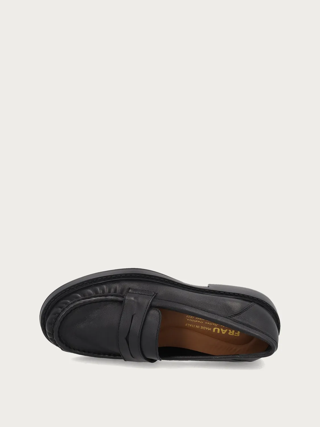 Frau Verona zwarte leren loafers geplooid