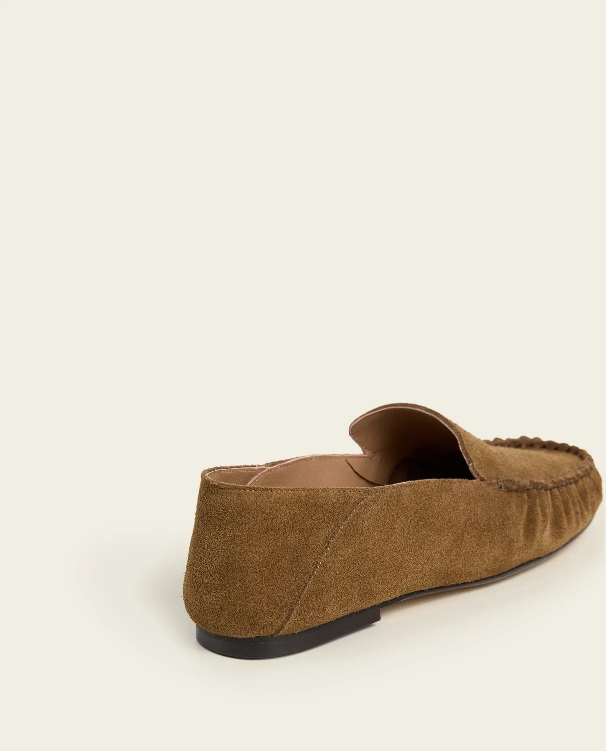 Flattered Bon Bon loafer suède wet sand instapper