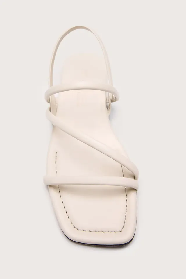Bryan Stepwise Roma sandalen ivory enkelband