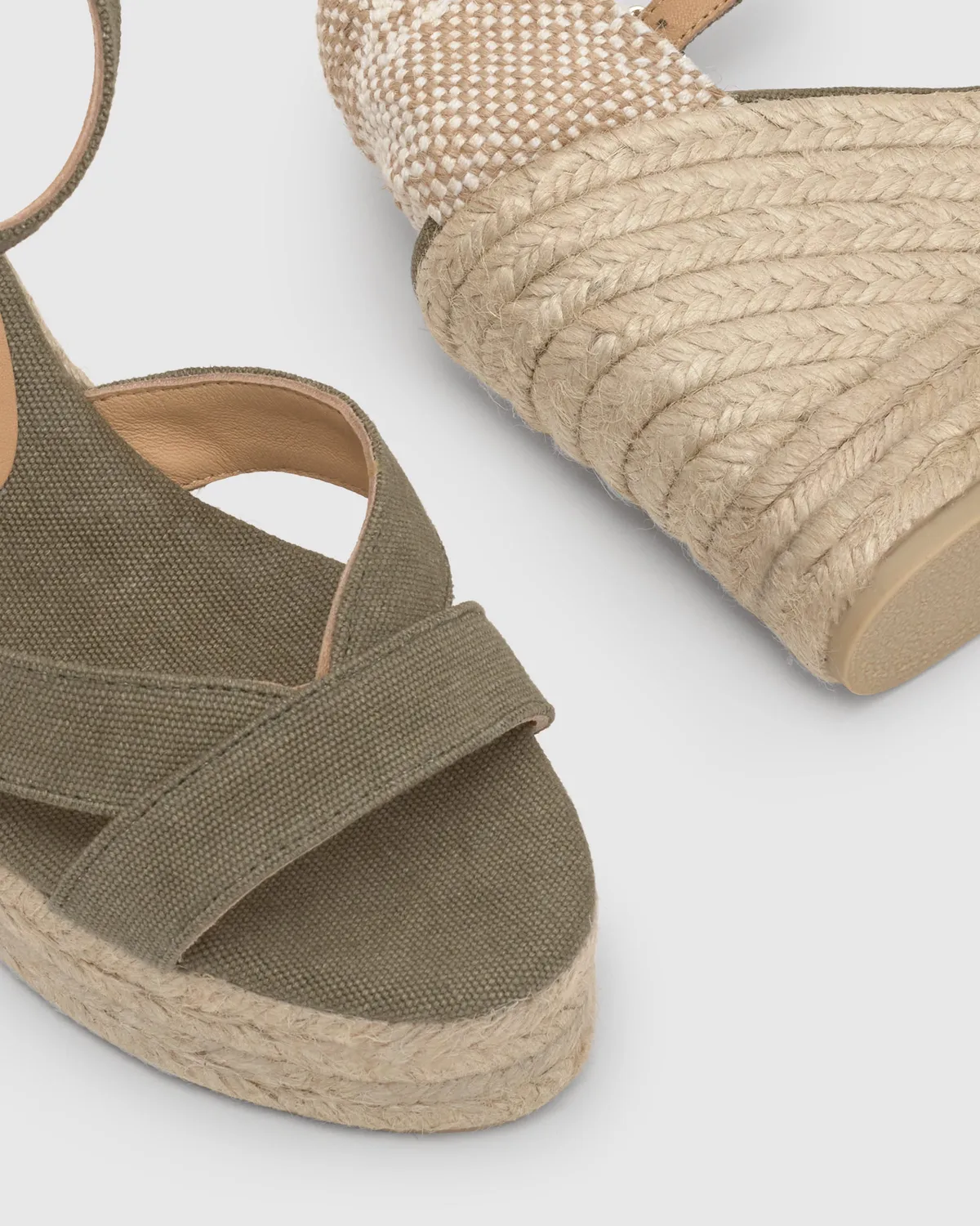 Castañer BRUNA/8ED/002 sandalen olijf katoen
