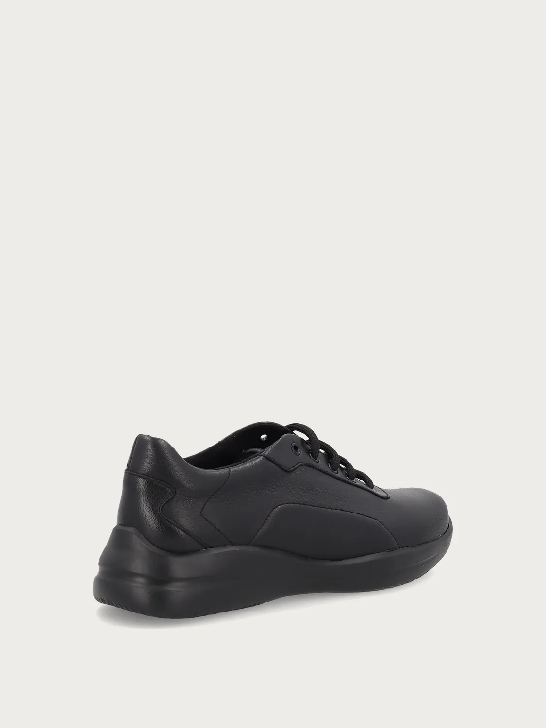 Frau Comfort Tech sneakers zwart leer demping