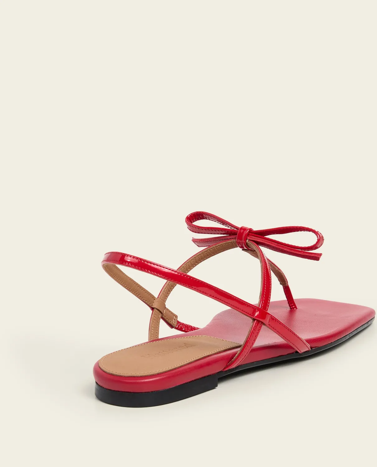 Flattered Sina sandalen cherry lakleer plat