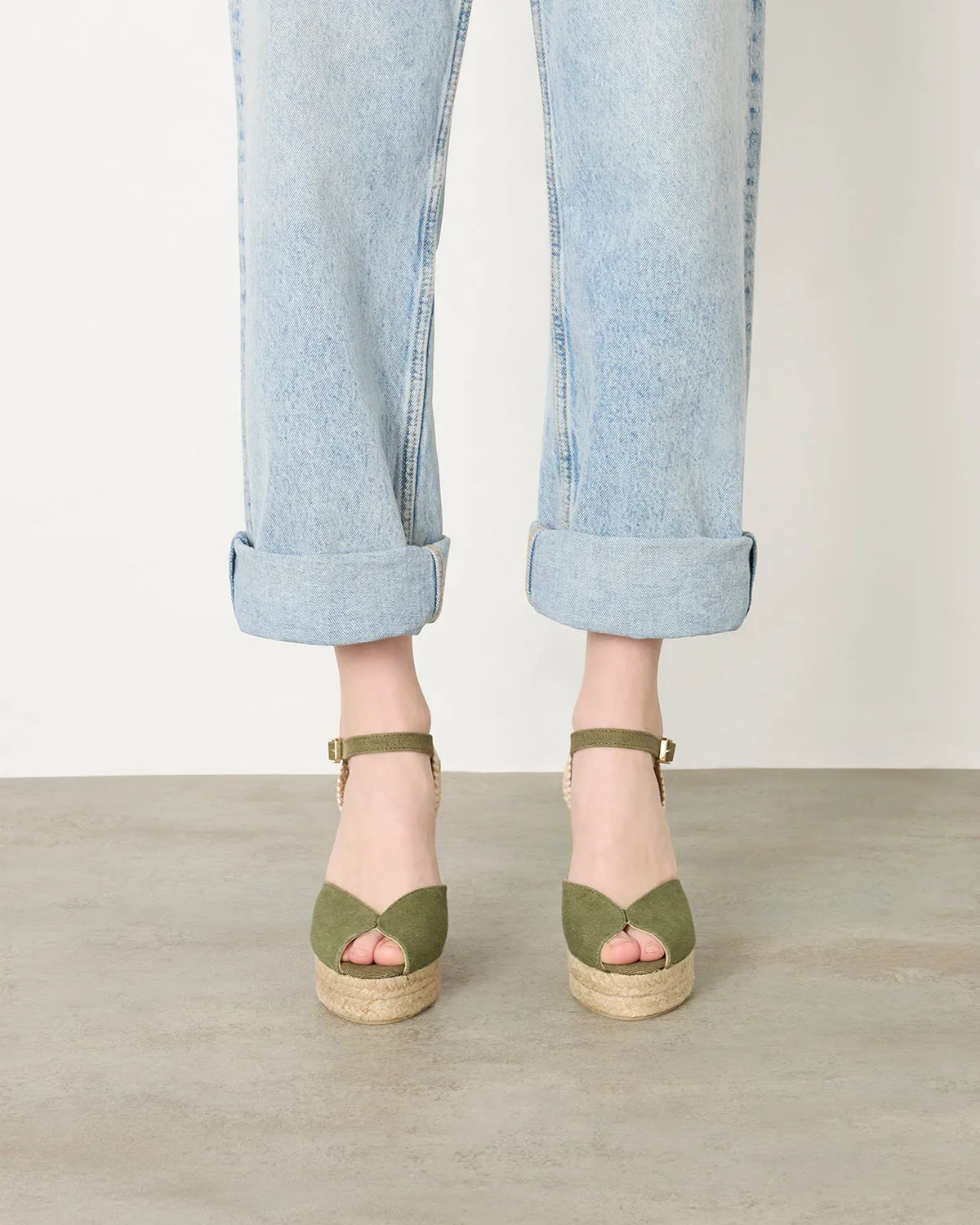 Castaner Bianca 8ED/002 sleehaksandalen olive
