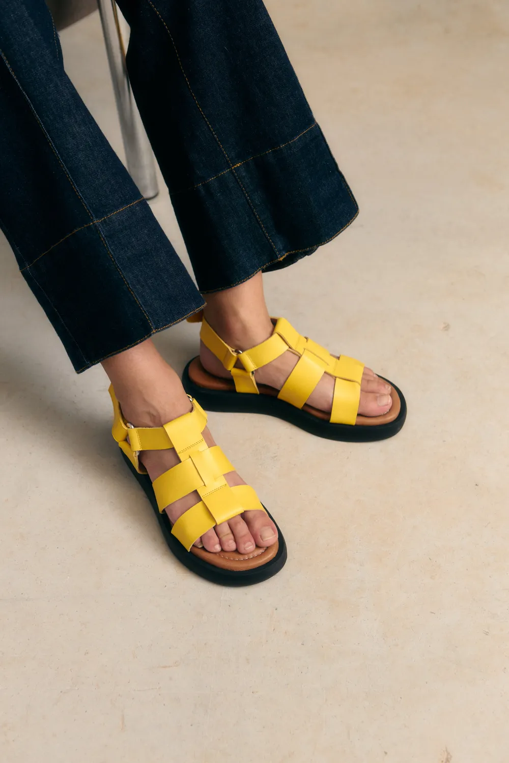 Jutelaune Selma sandalen geel nappa leer chunky