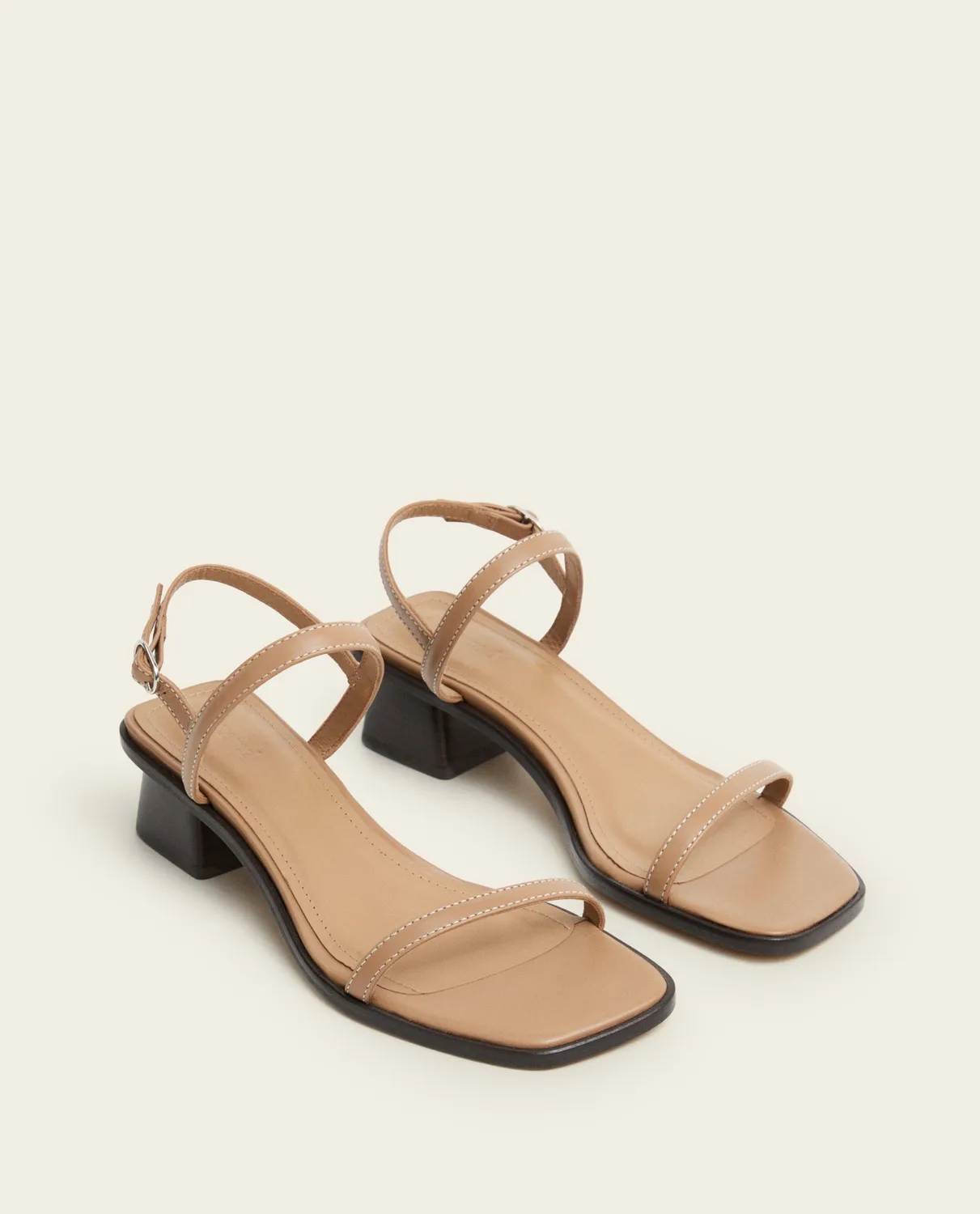 Flattered Juno sandaal cognac leer met hak