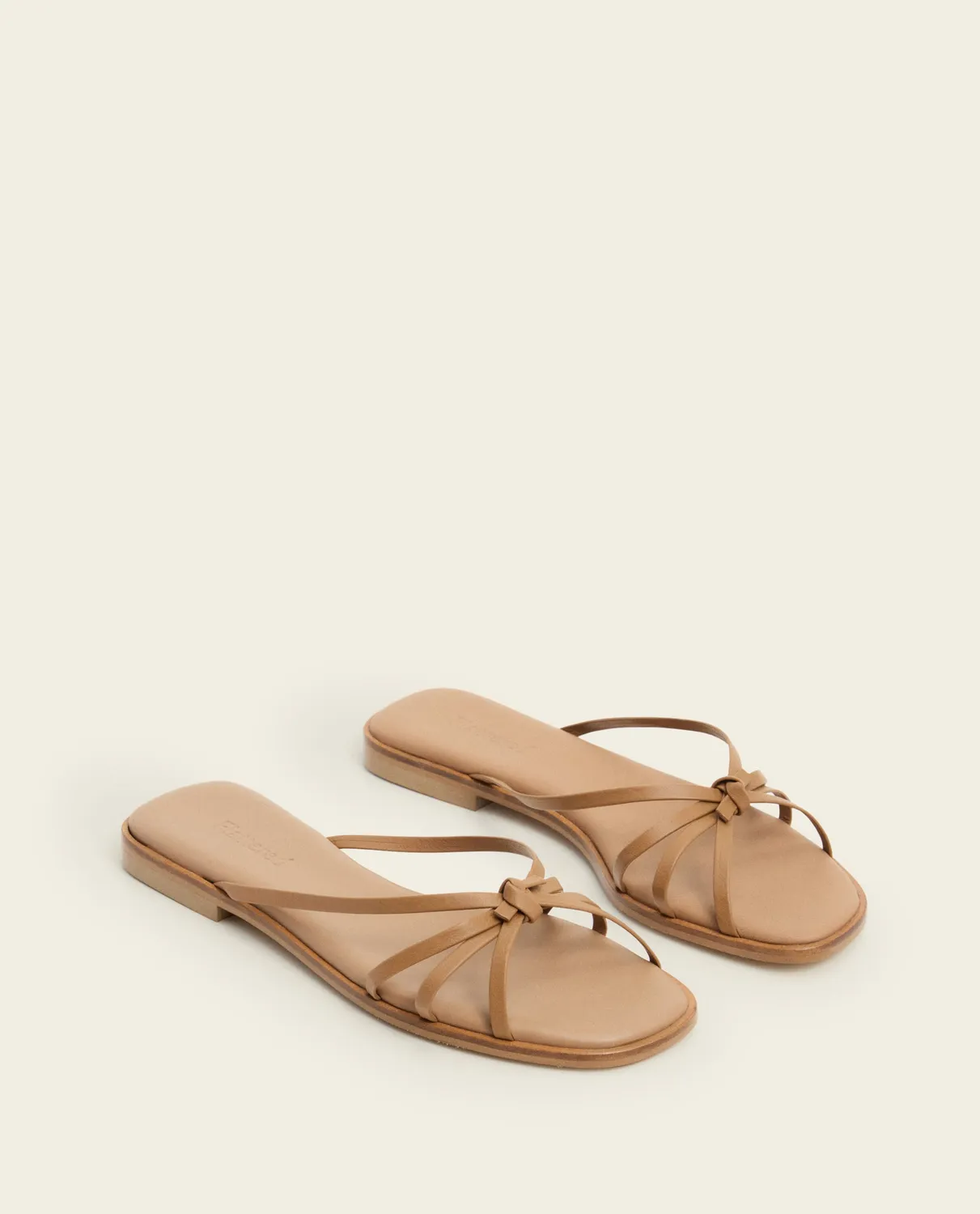 Flattered Mimosa platte sandaal cognac leer