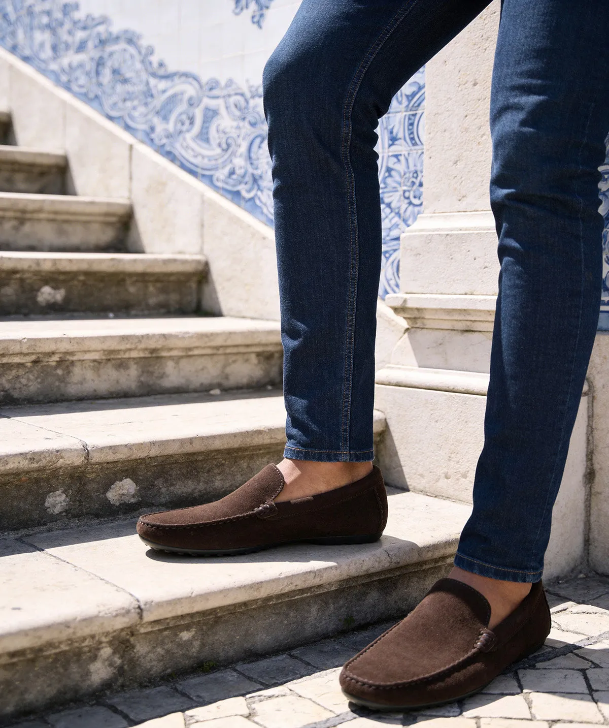 Finsbury Dandy bruine suède loafer heren